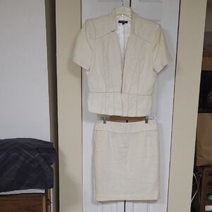 Mario Serrani Ivory/Cream Peplum Jacket Pencil Skirt Made In Italy Suit Size 10